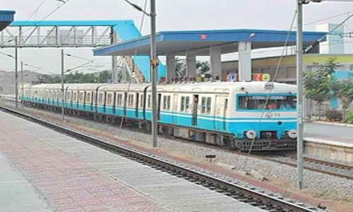 MMTS sees no impact of Metro Rail services