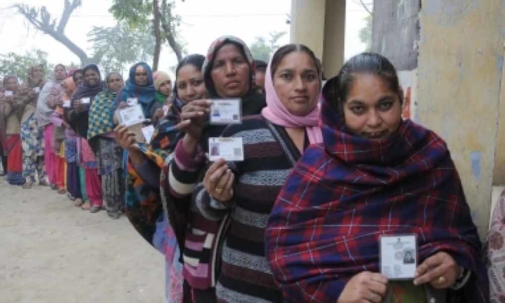 10% polling in one hour in Uttarakhand