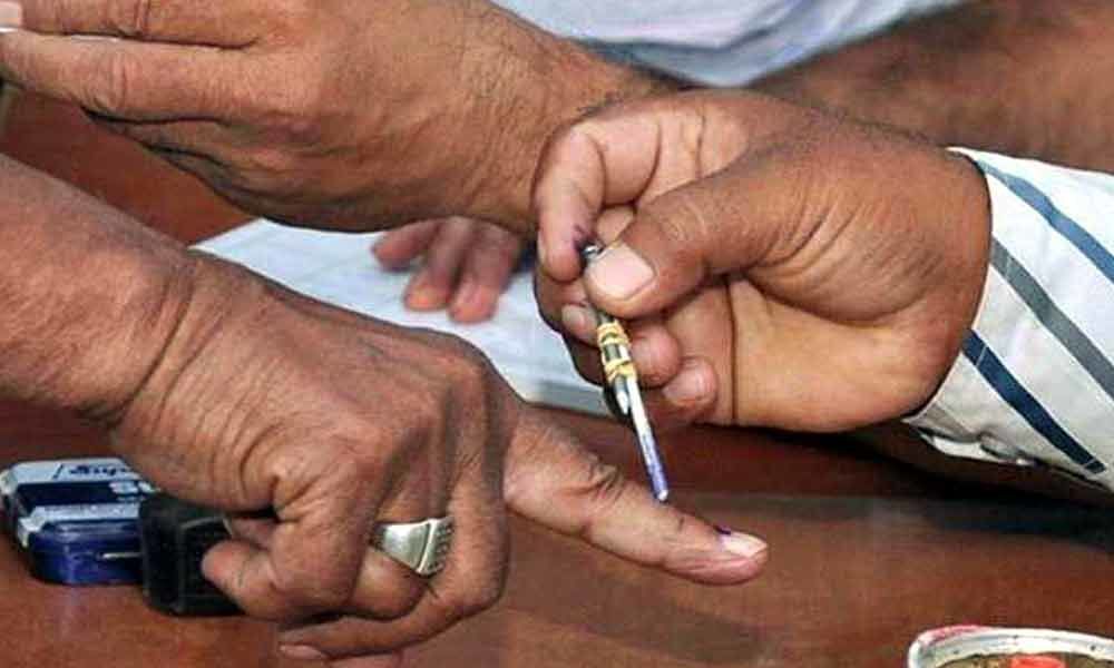 Lok Sabha polls begin; Voters turn out in large numbers to elect 91 MPs in 1st phase