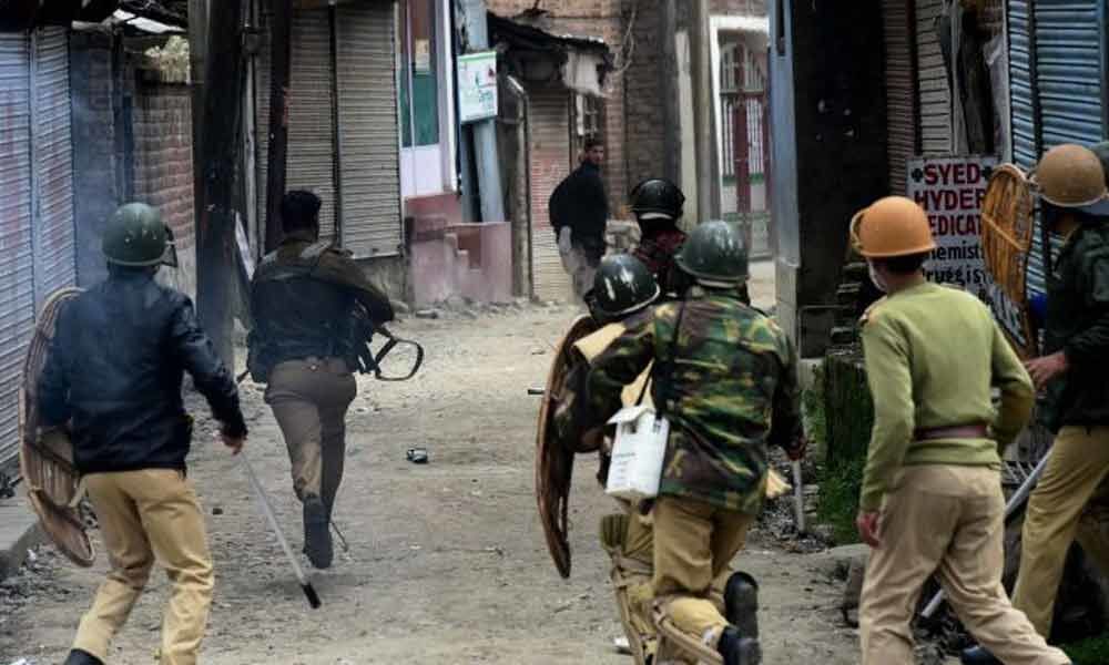 1 Dead, 3 Injured in police action on protesters in Kupwara