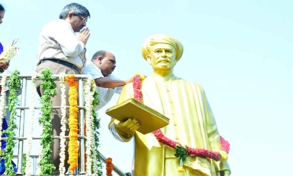 Jyothirao Phule remembered