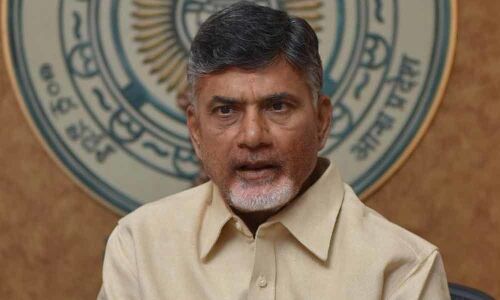 Reach polling booth by 6 pm: Chandrababu Naidu
