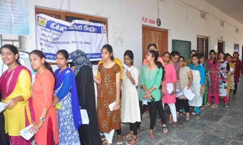 Polling goes off peacefully in district