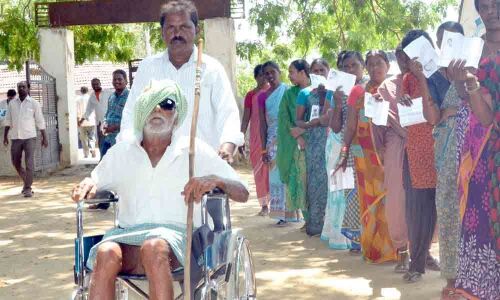 Lok Sabha polls witness low turnout in Warangal