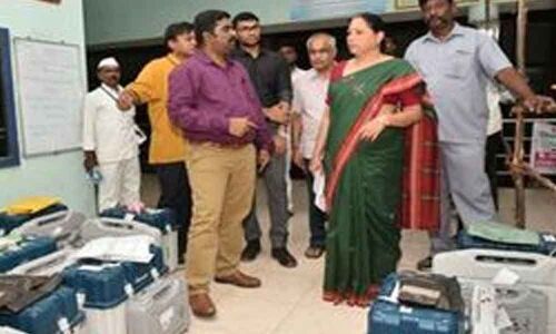 EVMs in strongrooms under security