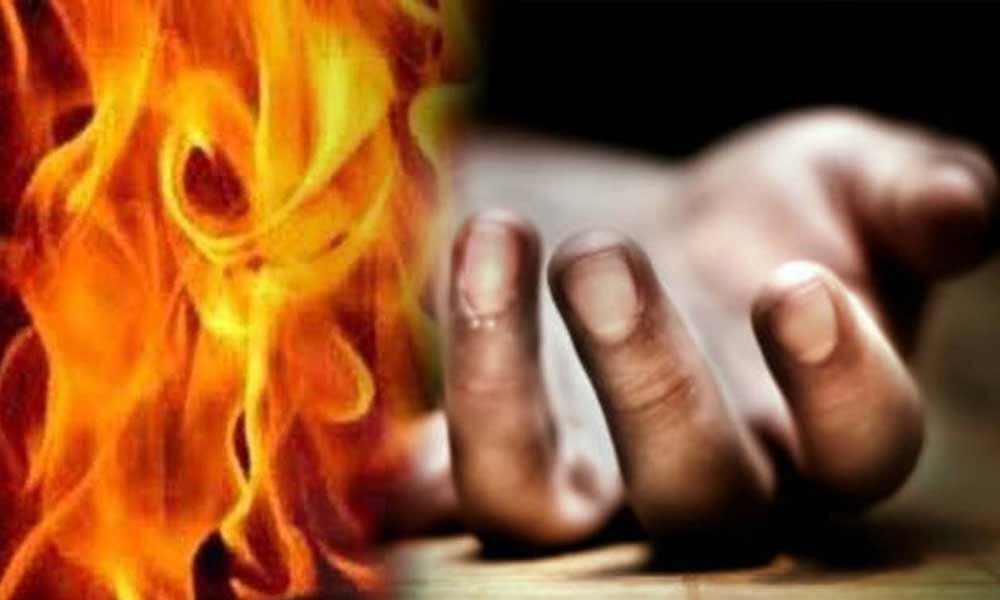 Woman in Uttar Pradesh set on fire after she foils youths rape bid