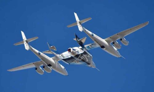 Virgin Galactics first test passenger gets commercial astronaut wings