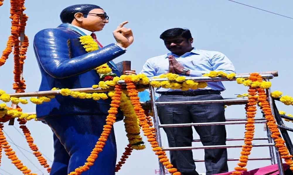 Collector pays rich tributes to Ambedkar