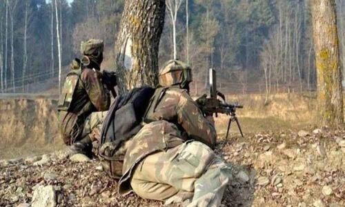 Pak shells forward areas along LoC in Rajouri