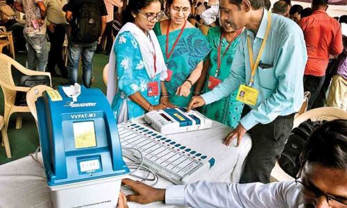 VVPAT slips create flutter in Atmakur