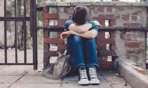 A dialogue on stressful corporate education