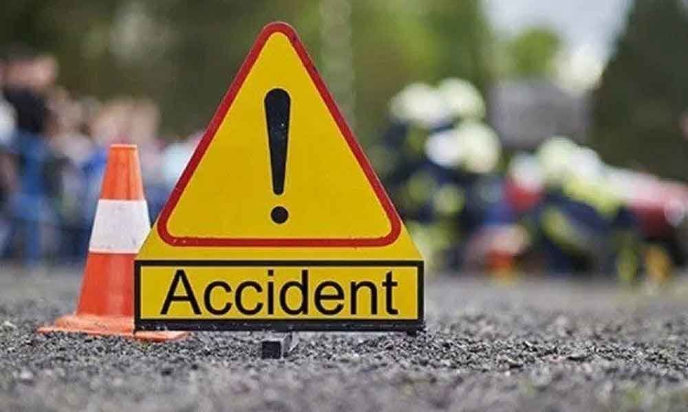 36 Injured in a road accident at Mahabubabad