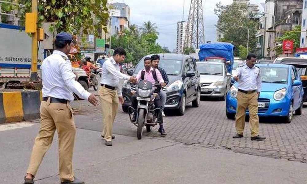Hyderabad Traffic Police launches special drive against police vehicles