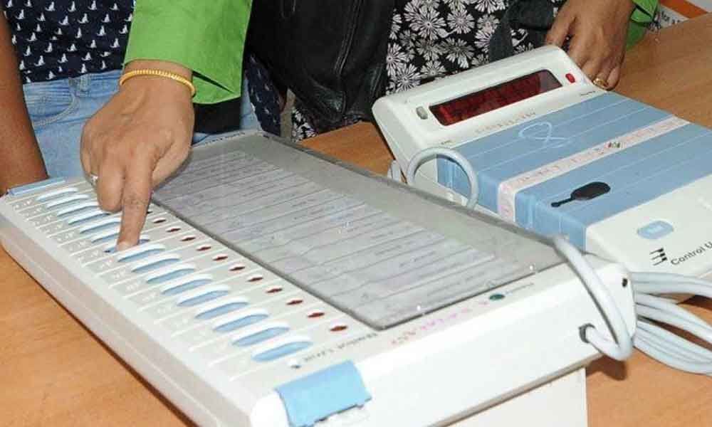Three-tier security provided  for EVMs at strongrooms: Collector