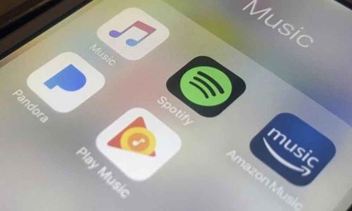 Spotify shares fall on report Amazon in talks to launch ad-supported music offering