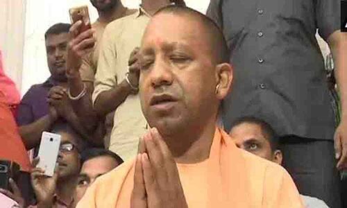 During ban, Yogi Adityanath recites Hanuman Chalisa