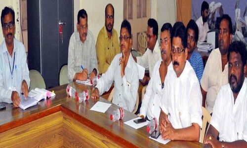 Candidates can verify security at strongrooms