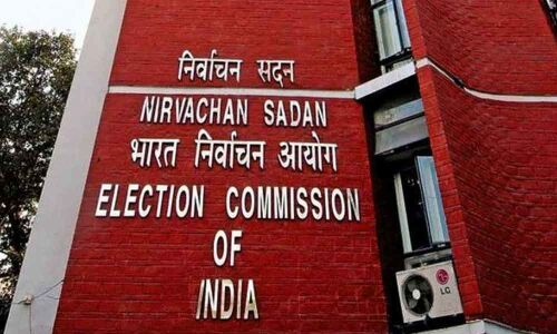 Former bureaucrats write to Prez over attempts to discredit EC