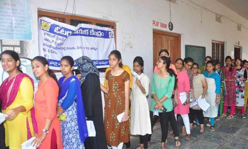 Women voters to decide poll outcome in Khammam?