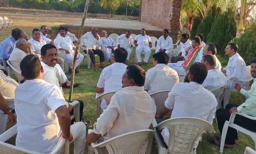 Congress seeks to regain lost glory