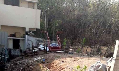 Residents decry green murder, blame SCB vice-president