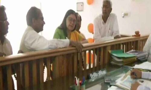 Maneka Gandhi files nomination from Sultanpur