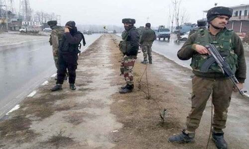 11 security men among 14 killed in Pakistan