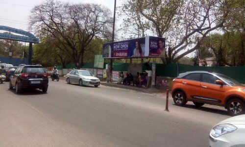 Ill-placed bus stop causing traffic jams