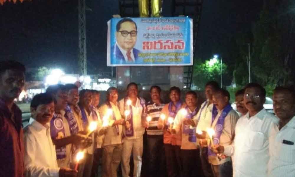 Scheduled Castes Rights Protection Samithi holds candle rally in protest