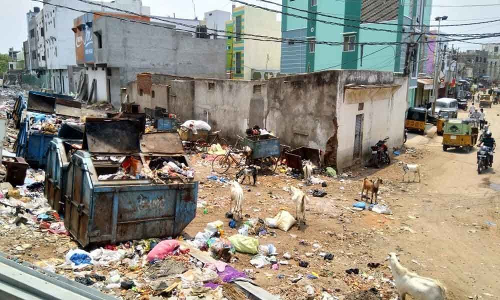 Railway track turns a dump yard