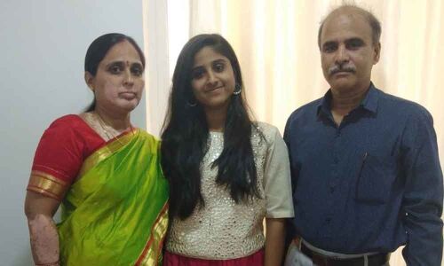 Jonnalagadda Anuradha topper in Inter HEC