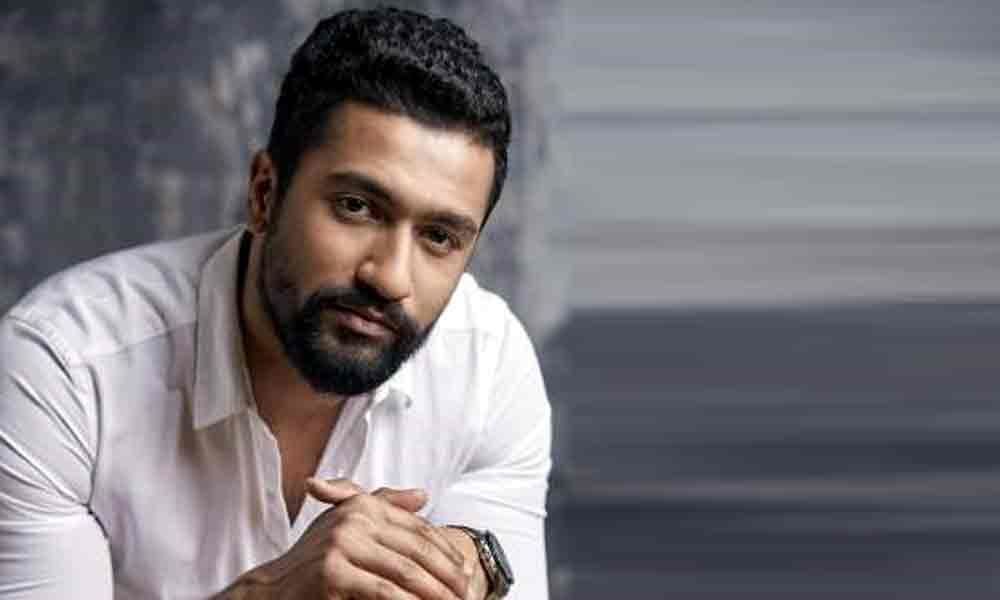 Vicky Kaushal Met With An Accident, Sustain Injuries