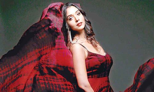 Fun se Fantasy is hatke concept: Anupriya