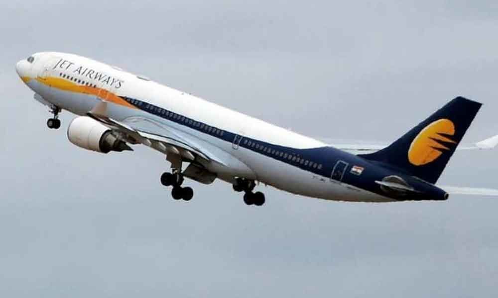 Jaitley promised to look into Jet Airways issues