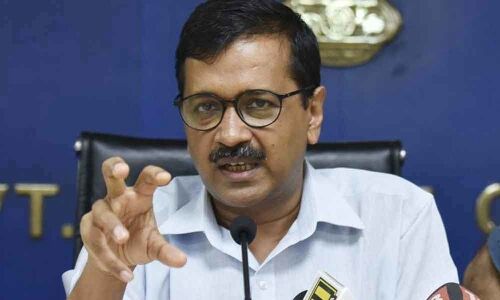 Kejriwal condemns blasts in Sri Lanka