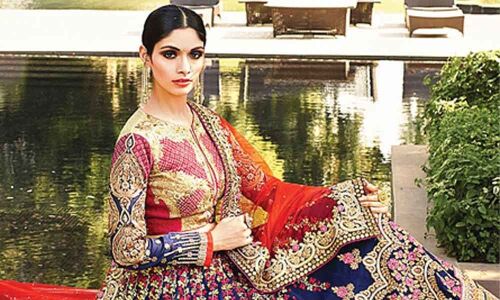 Zari art inching closer to its end in Rampur