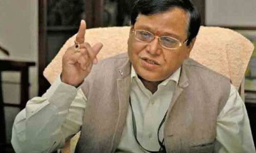 Higher education system in India grim, needs more investment