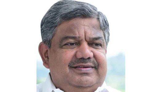 Congress accuses govt of playing with students lives