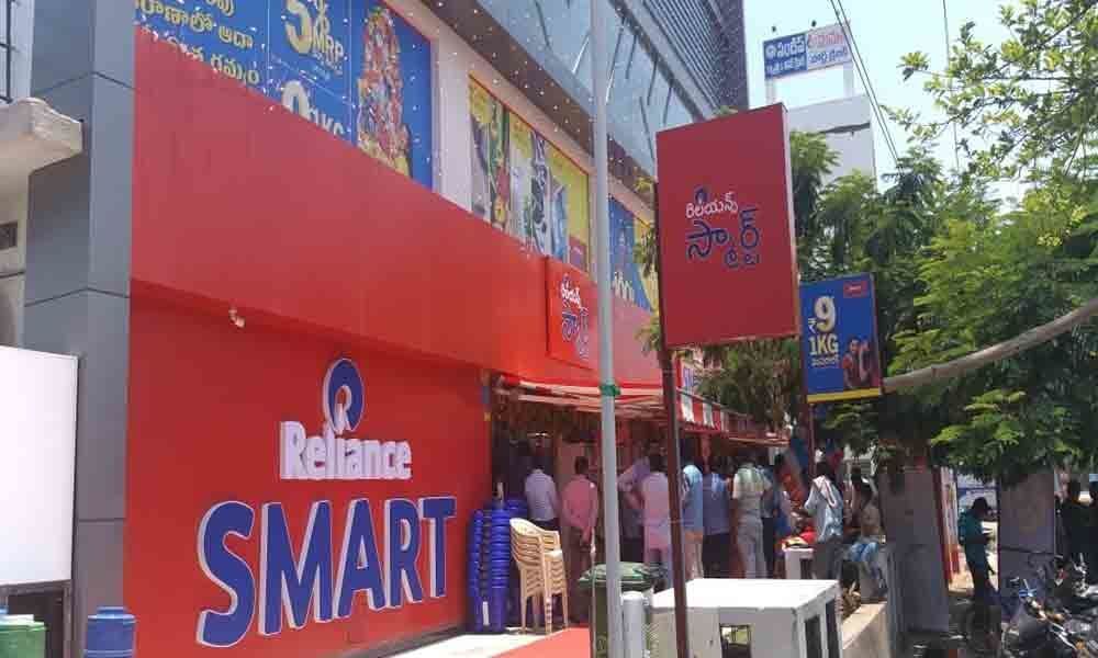 Reliance SMART outlet opens in Hanamkonda