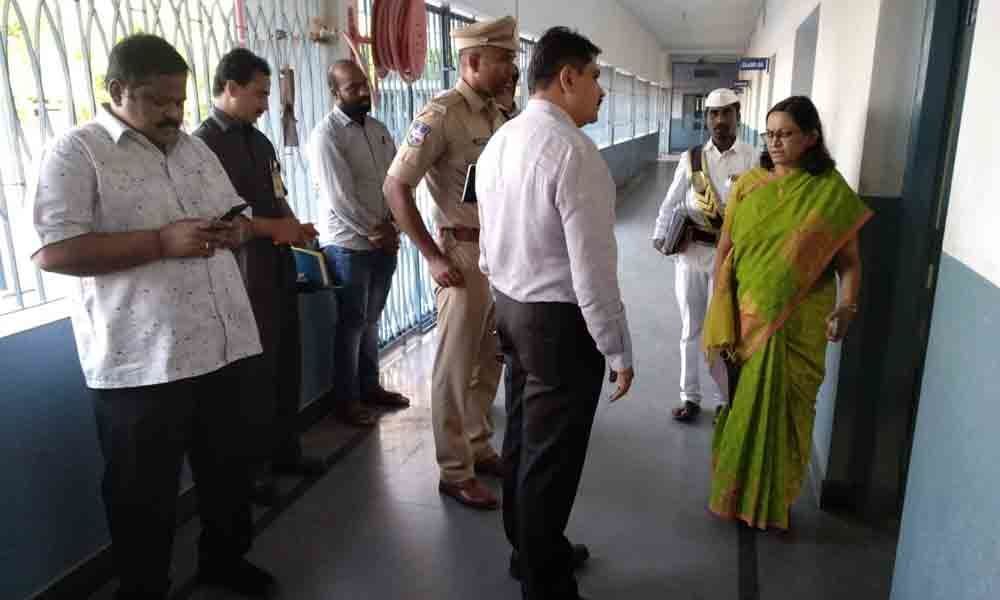Collector, CP inspect poll arrangements in Bhongir