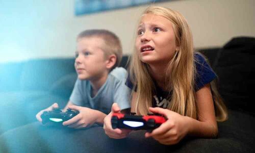 Video games affect girls more than boys: Study
