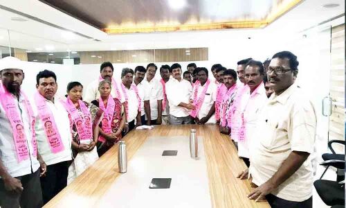 50 families join TRS in Khammam