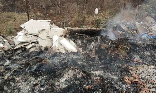 Burning of waste chokes residents