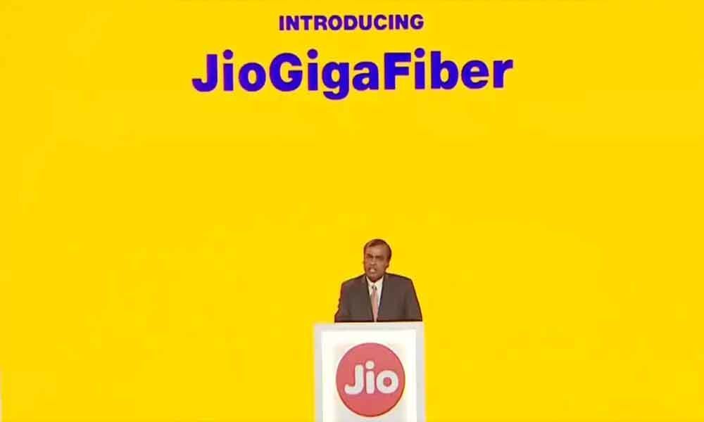 Reliance Jio GioFiber to offer broadband, landline and TV combo for just Rs 600 per month