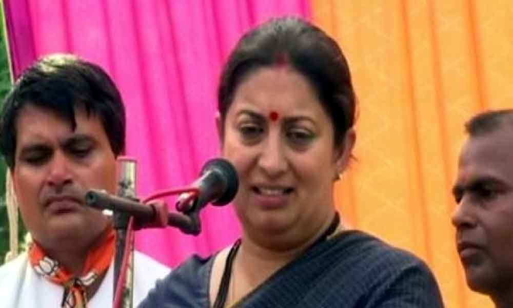 Darkness will prevail, if Modi not get votes: Smriti Irani in Amethi