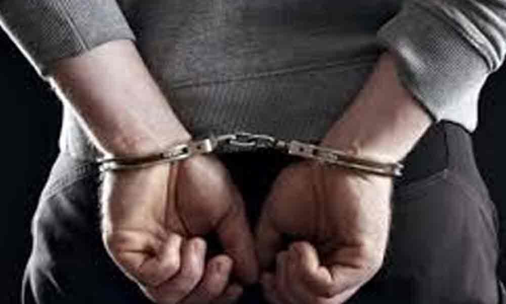 Cricket betting racket busted, three arrested