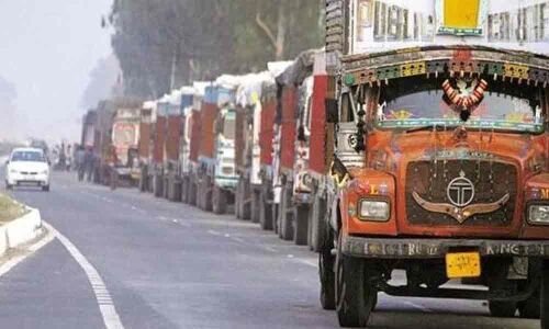 Centre to crack whip on GST evaders