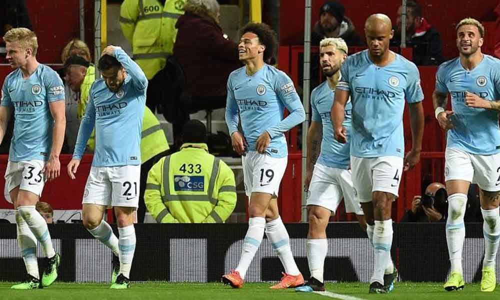 Manchester City move an inch closer to their second consecutive Premier League title