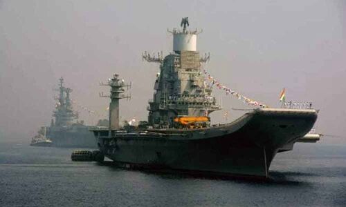 INS Vikramaditya catches fire, naval officer dies