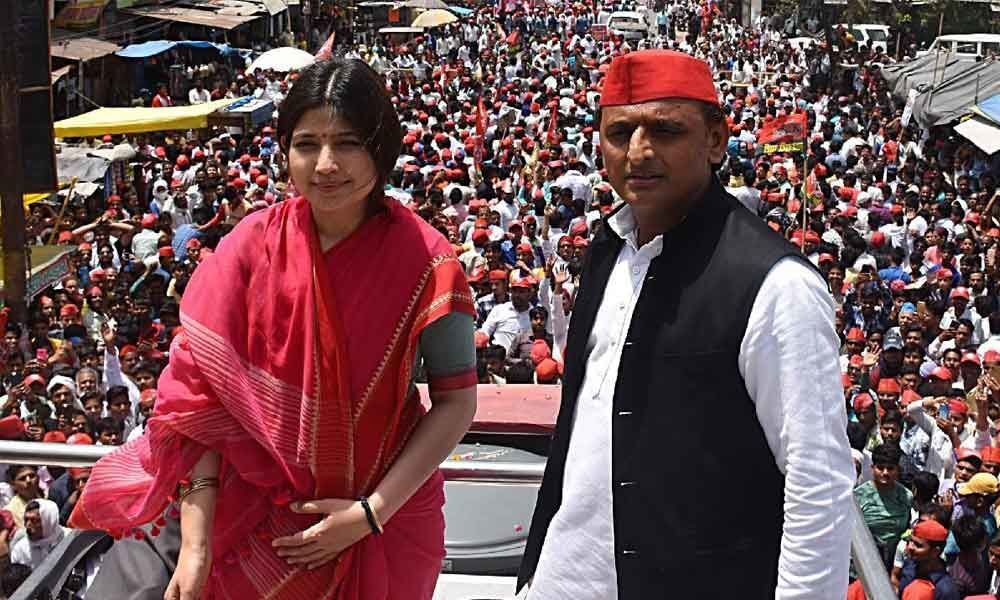 BJP spreading lies to cover up real issues: Akhilesh